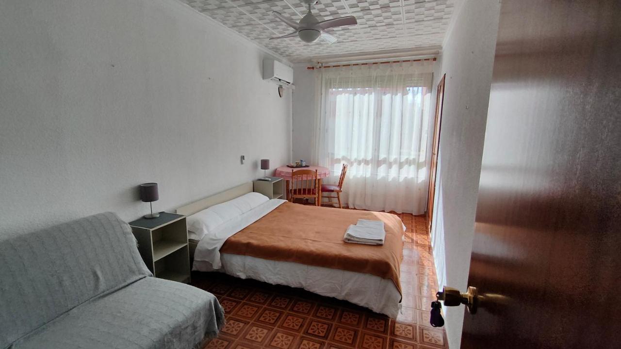 Pension Benavente Ap-7 3Min Coche Playa 5 Min Self Check-In 24H มอนโกฟาร์ ภายนอก รูปภาพ